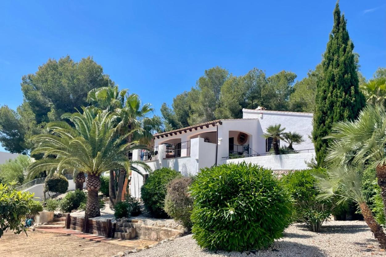 3 bed villas in Moraira