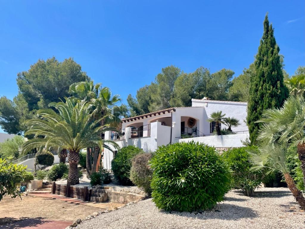 3 bed villas in Moraira