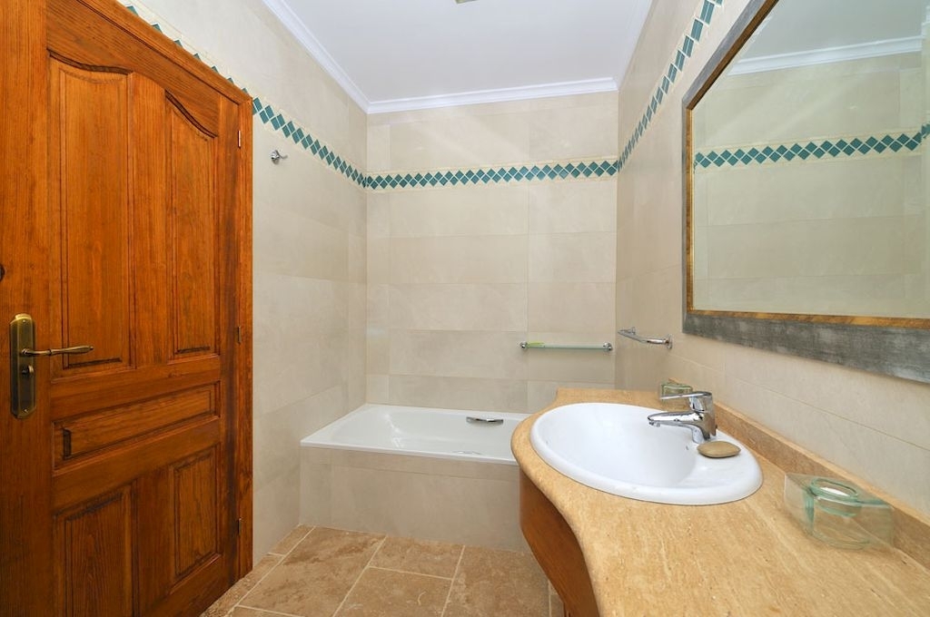 5 bed villa in Benissa