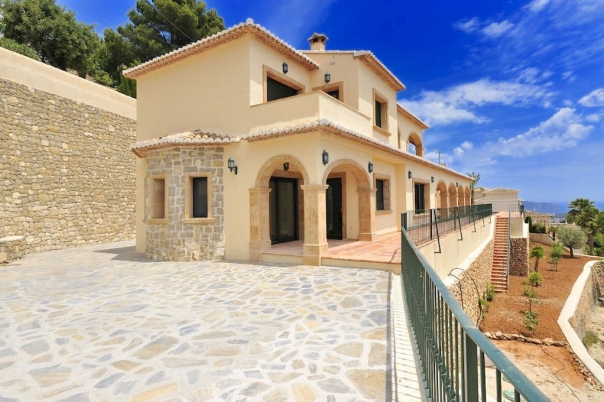 5 bed villa in Benissa