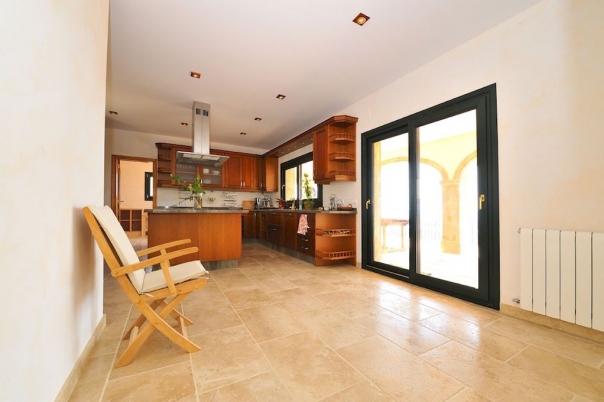 5 bed villa in Benissa