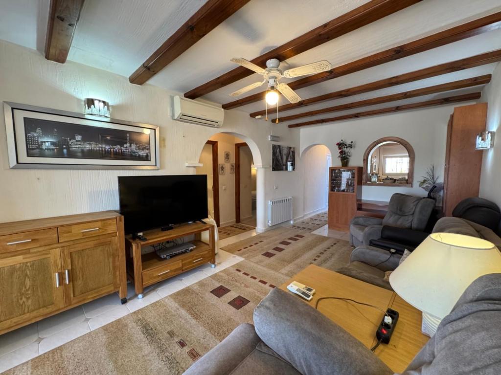 2 bed bungalow in Moraira