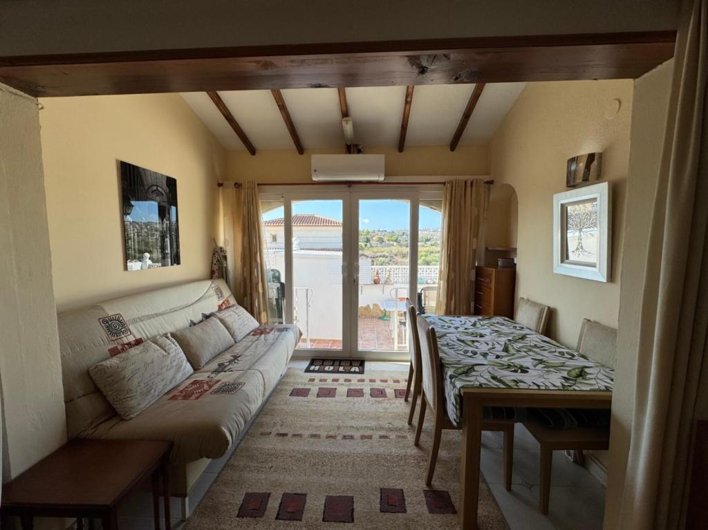 2 bed bungalow in Moraira