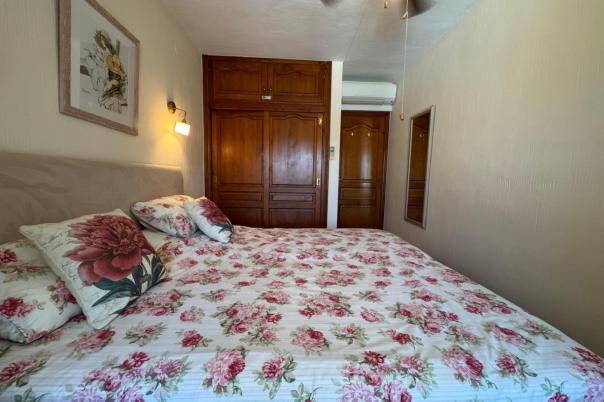 2 bed bungalow in Moraira
