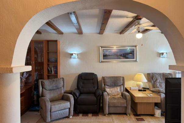 2 bed bungalow in Moraira