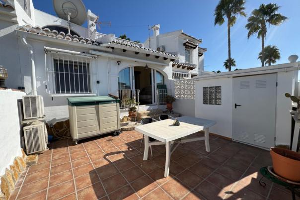 2 bed bungalow in Moraira