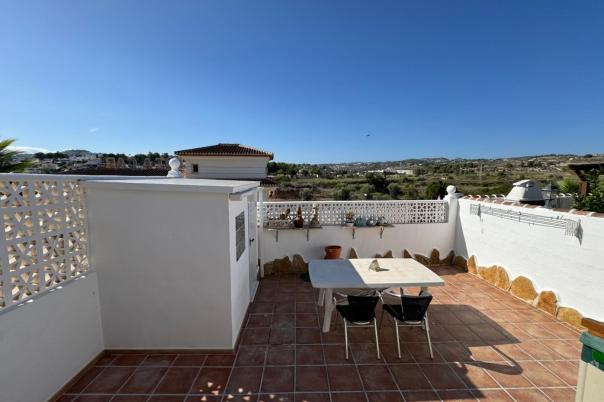 2 bed bungalow in Moraira