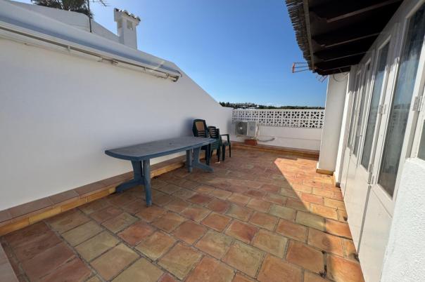 2 bed bungalow in Moraira