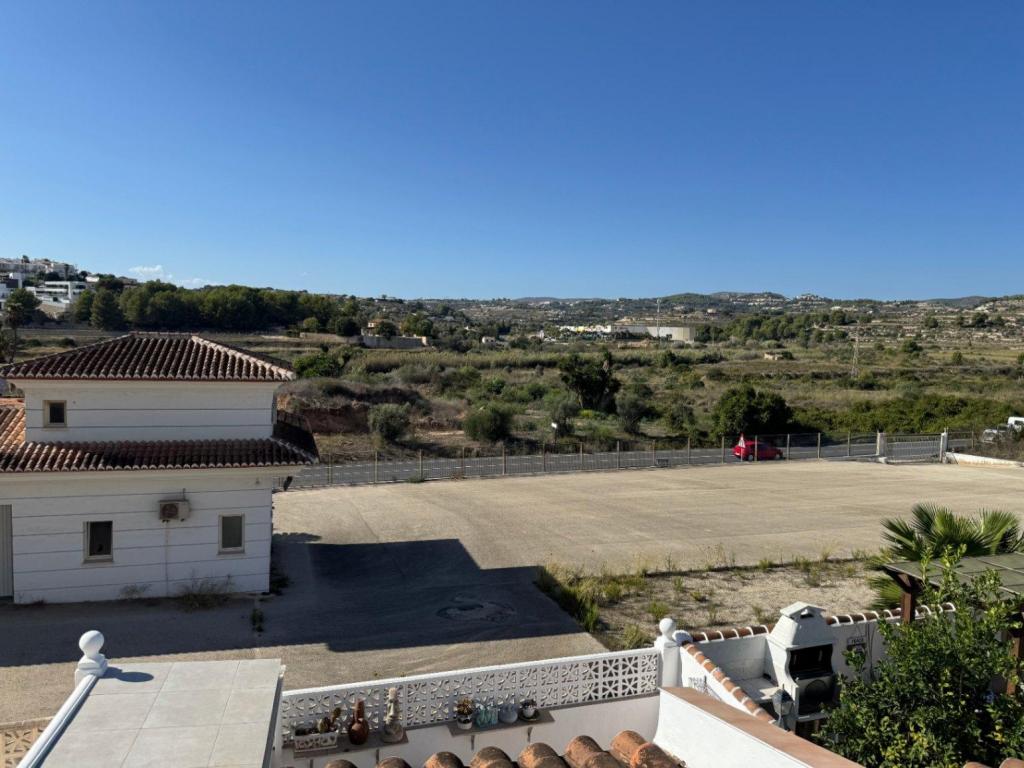 2 bed bungalow in Moraira