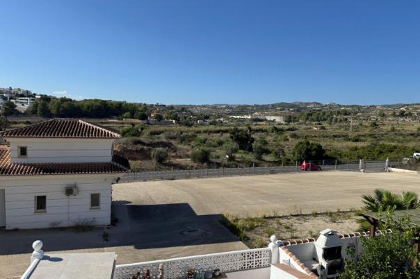 2 bed bungalow in Moraira