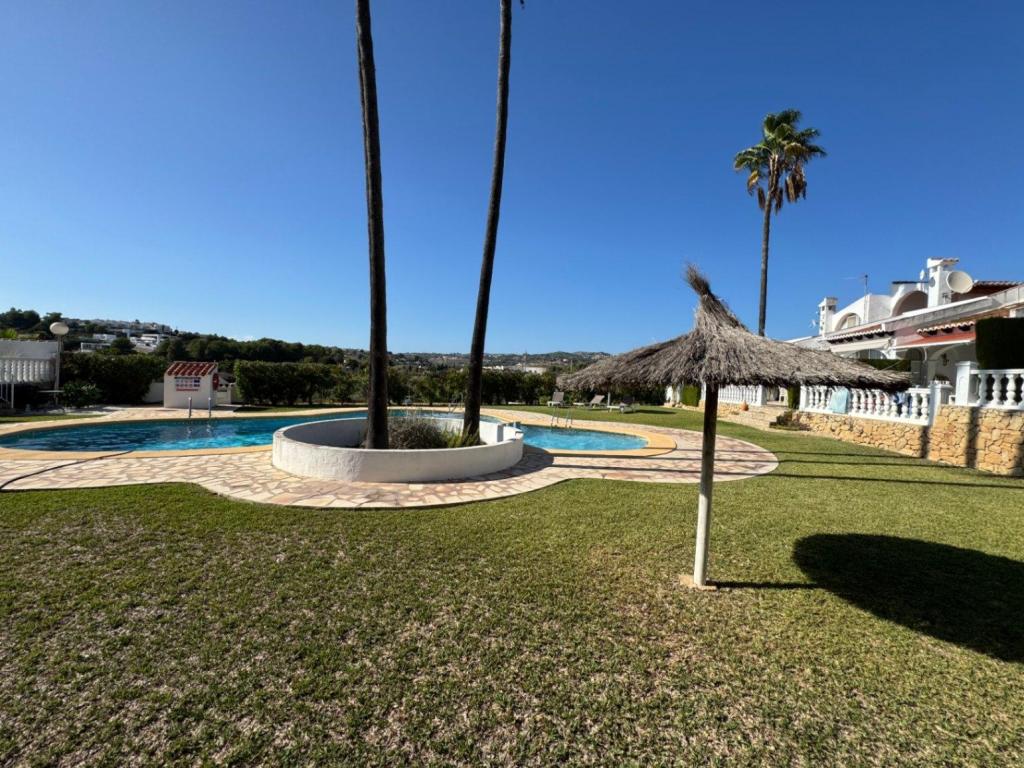 2 bed bungalow in Moraira