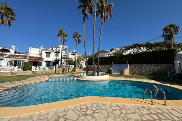 2 bed bungalow in Moraira