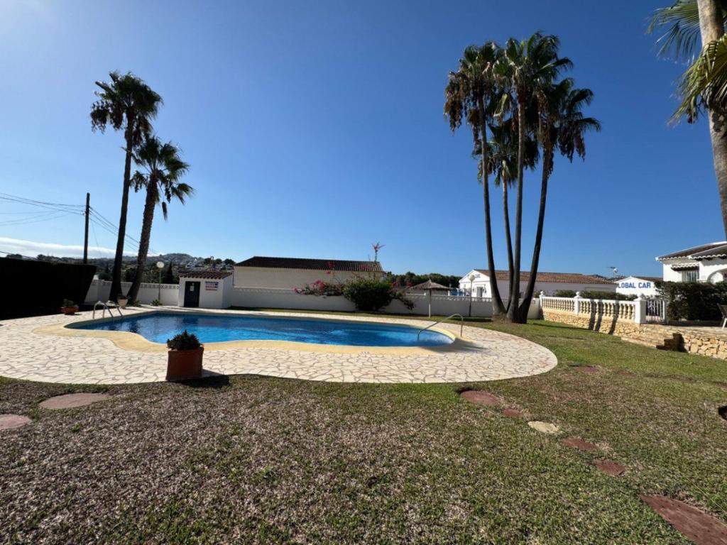 2 bed bungalow in Moraira