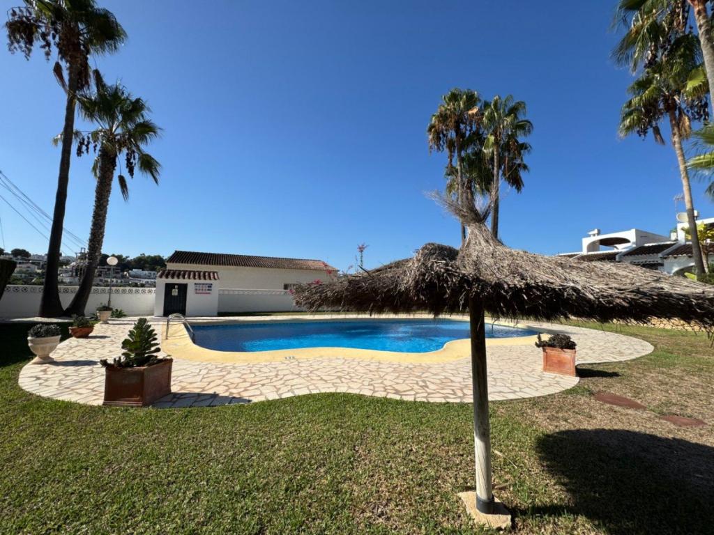 2 bed bungalow in Moraira