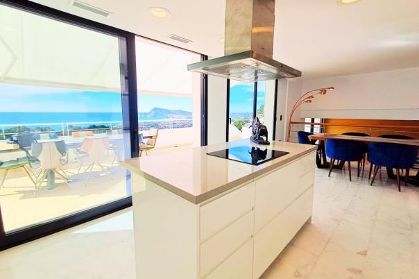 3 bed villa in Altea