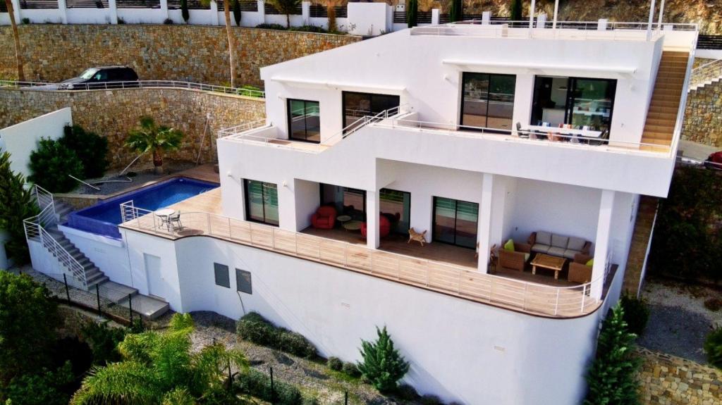 3 bed villa in Altea
