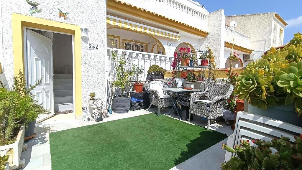 3 bed bungalow in Santa Pola