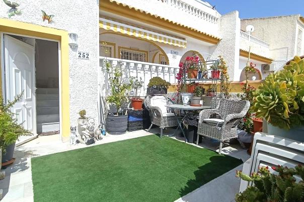 3 bed bungalow in Santa Pola