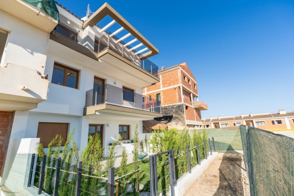 4 bed town_house in La Nucía