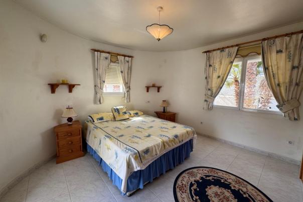 3 bed villa in Moraira