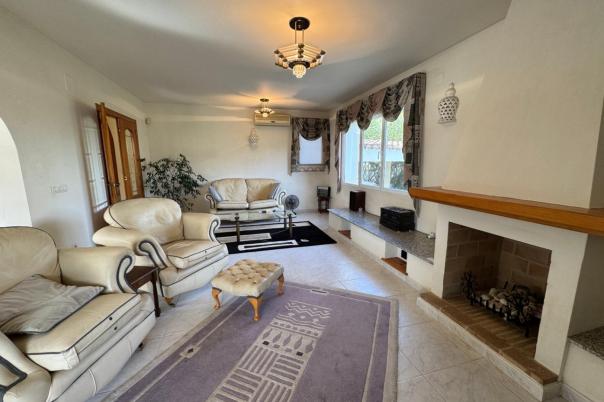 3 bed villa in Moraira