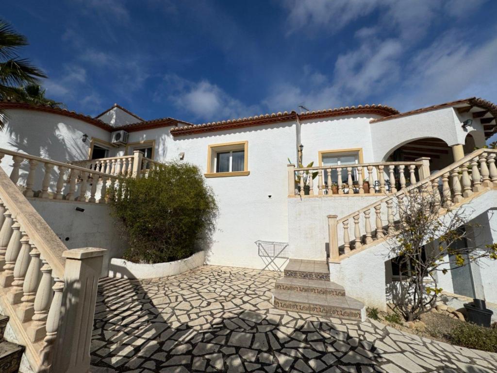 3 bed villa in Moraira