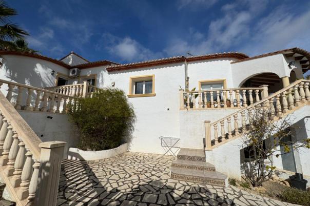 3 bed villa in Moraira