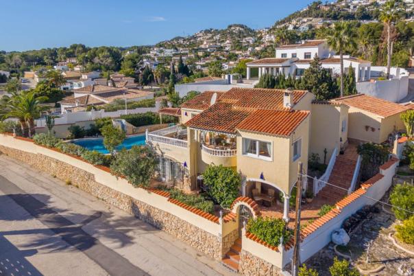 4 bed villa in Moraira