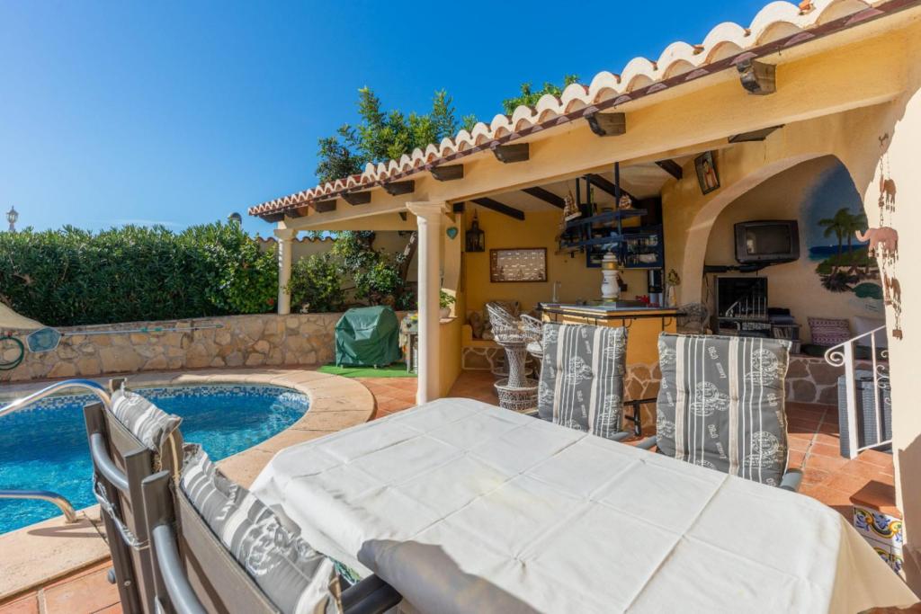 4 bed villa in Moraira