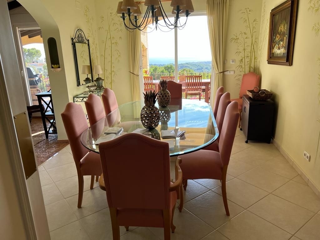 5 bed casa / chalet in Altea