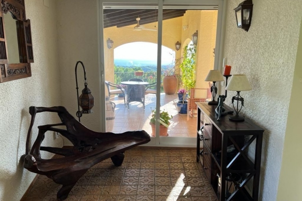 5 bed casa / chalet in Altea