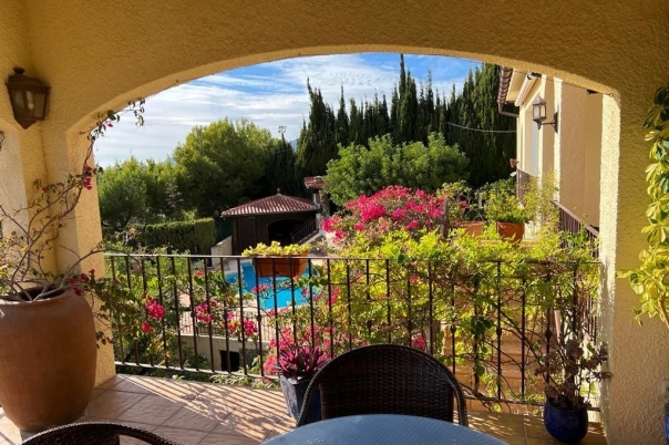 5 bed casa / chalet in Altea