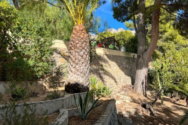 5 bed casa / chalet in Altea