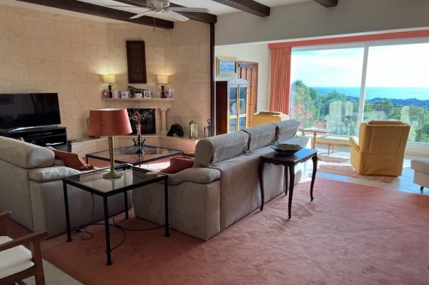 5 bed casa / chalet in Altea
