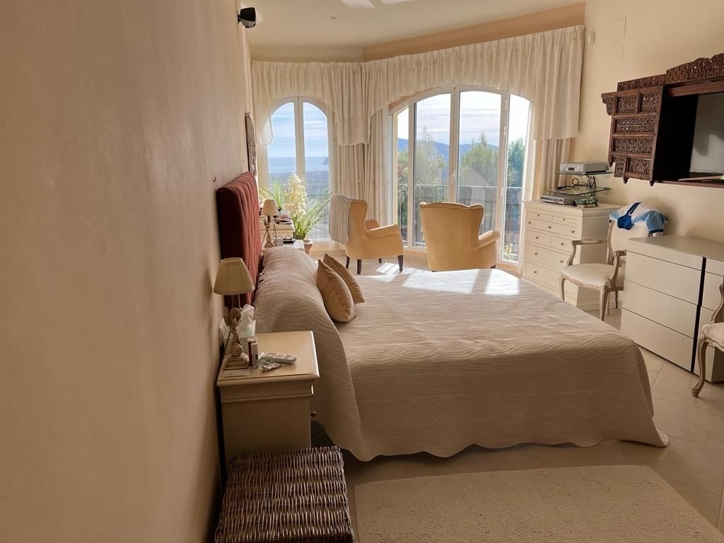 5 bed casa / chalet in Altea