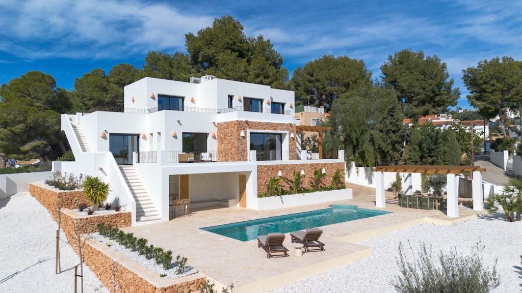 4 bed villas in Moraira