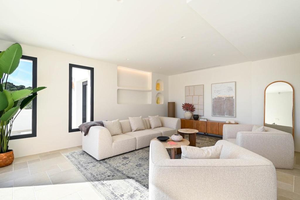 4 bed villas in Moraira