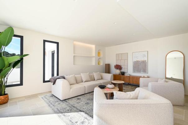 4 bed villas in Moraira