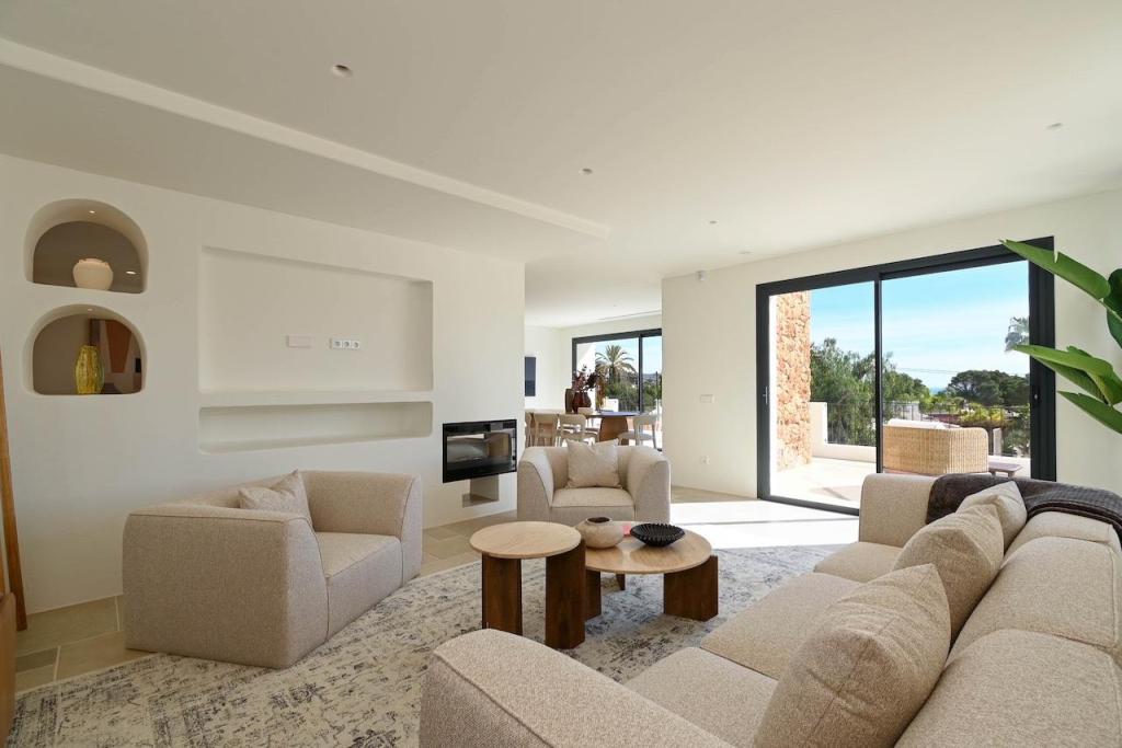 4 bed villas in Moraira