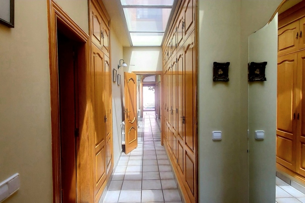 5 bed villa in Calp
