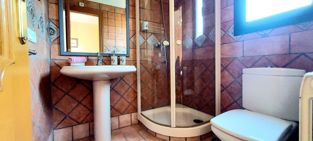 5 bed villa in Calp