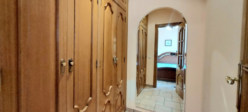 5 bed villa in Calp