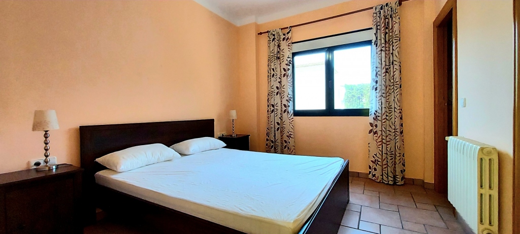 5 bed villa in Calp