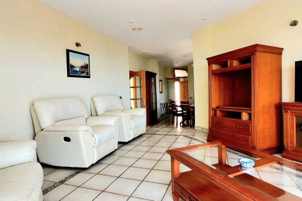 5 bed villa in Calp