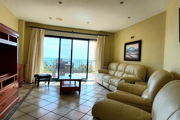 5 bed villa in Calp