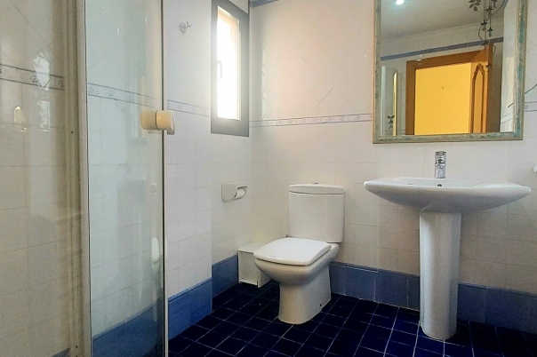 5 bed villa in Calp