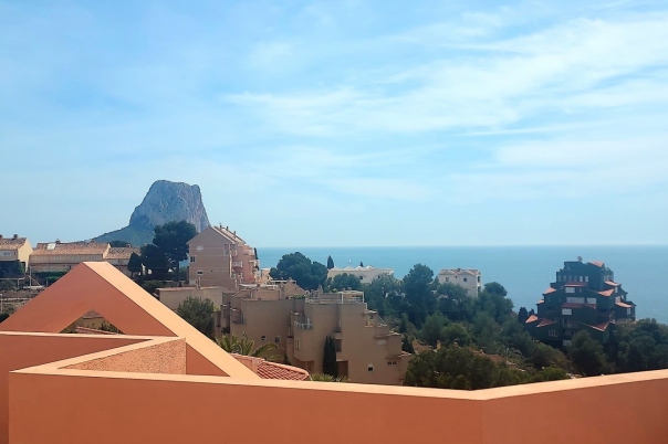 5 bed villa in Calp