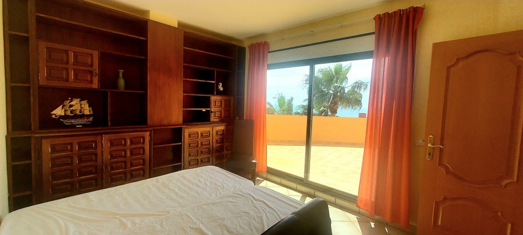 5 bed villa in Calp
