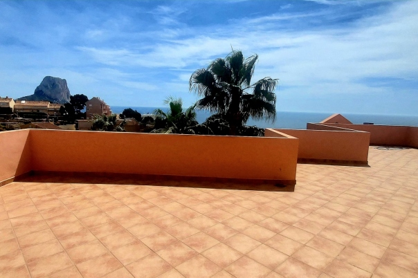 5 bed villa in Calp