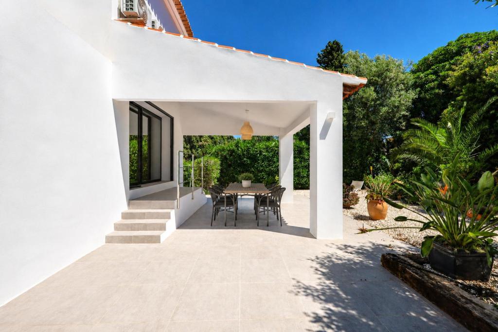 12 bed villa in Jávea